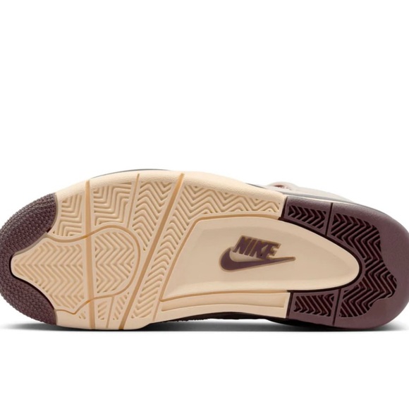 Jordan Air 4 Retro OG SP Fossil Stone - Picture 3 of 7